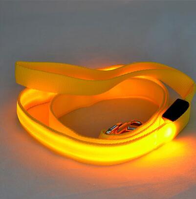 สีเหลือง