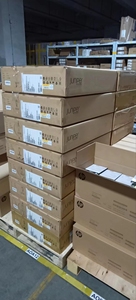 Juniper Network ORIGINAL USADO INTERRUPTOR DE RED DE 90% NUEVO equipo de red - Product Image 2