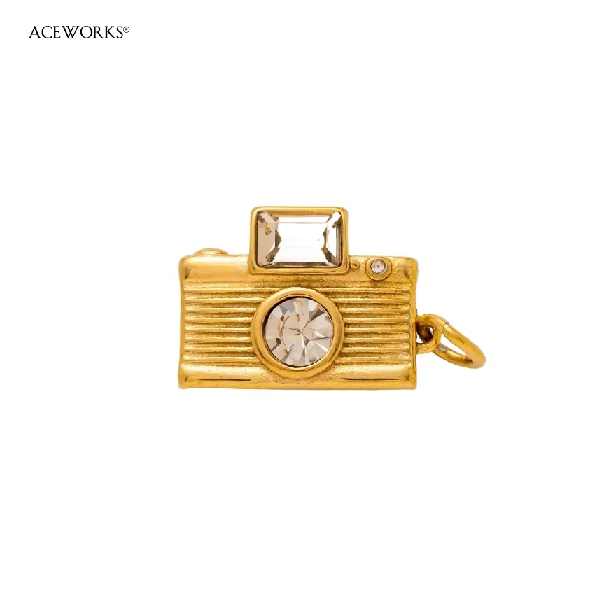 Camera Charm B - Gold