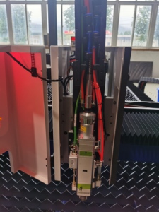 Nhà Máy Giá <span class=keywords><strong>CNC</strong></span> máy cắt <span class=keywords><strong>laser</strong></span> cho kim loại với cypcut Hệ thống điều khiển hỗ trợ ai BMP PLT định dạng - Product Image 5