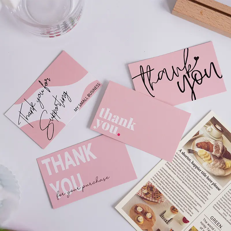 Tarjeta de agradecimiento de negocios, papel rosa personalizado con su propio logotipo, diseño gratis
