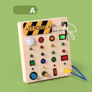 子供用LEDスイッチツール付き早期学習モンテッソーリ木製ビジーボードシミュレーション回路教育玩具 - Product Image 6