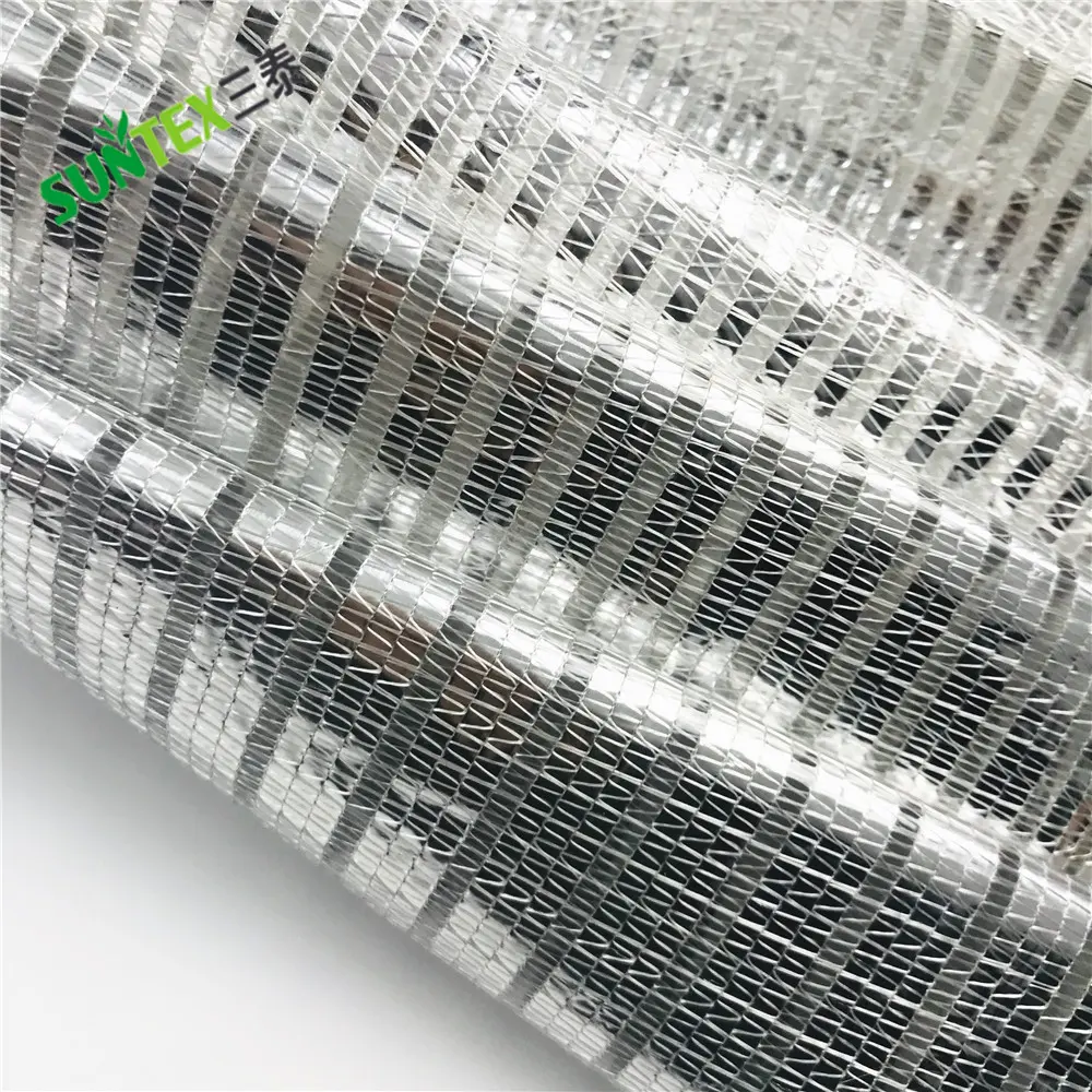 Filet d'ombrage intérieur Agriculture Feuille d'aluminium Tissu d'ombrage 4.5*50M UV Silver Shade Sails & Enclosure Nets