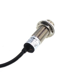 YUMO LM18-3005PC DC PNP NO + NC M18mm induktive proximity schalter sensor