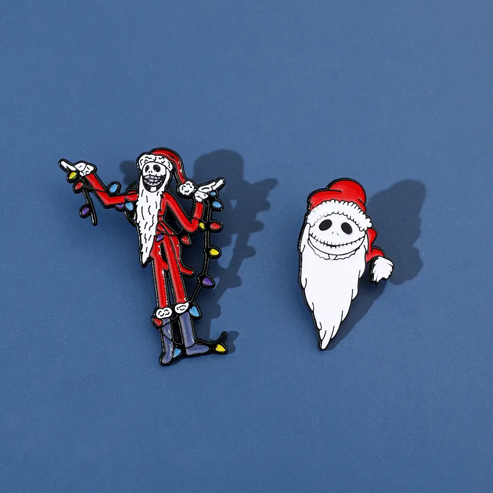 Broche de Papá Noel Navidad Noche Horror Jack Dibujos animados Esmalte Pin de solapa