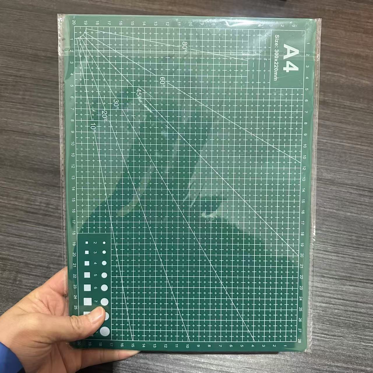 Planche à découper en matériau de protection de l'environnement-a4 vert