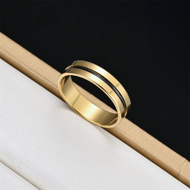 Oro 6mm con Linea Nera