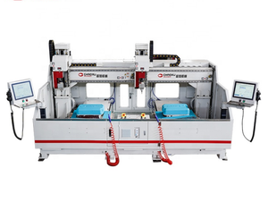 Robot CNC Máquina de corte Punzonadora Máquina para hacer maletas - Product Image 1