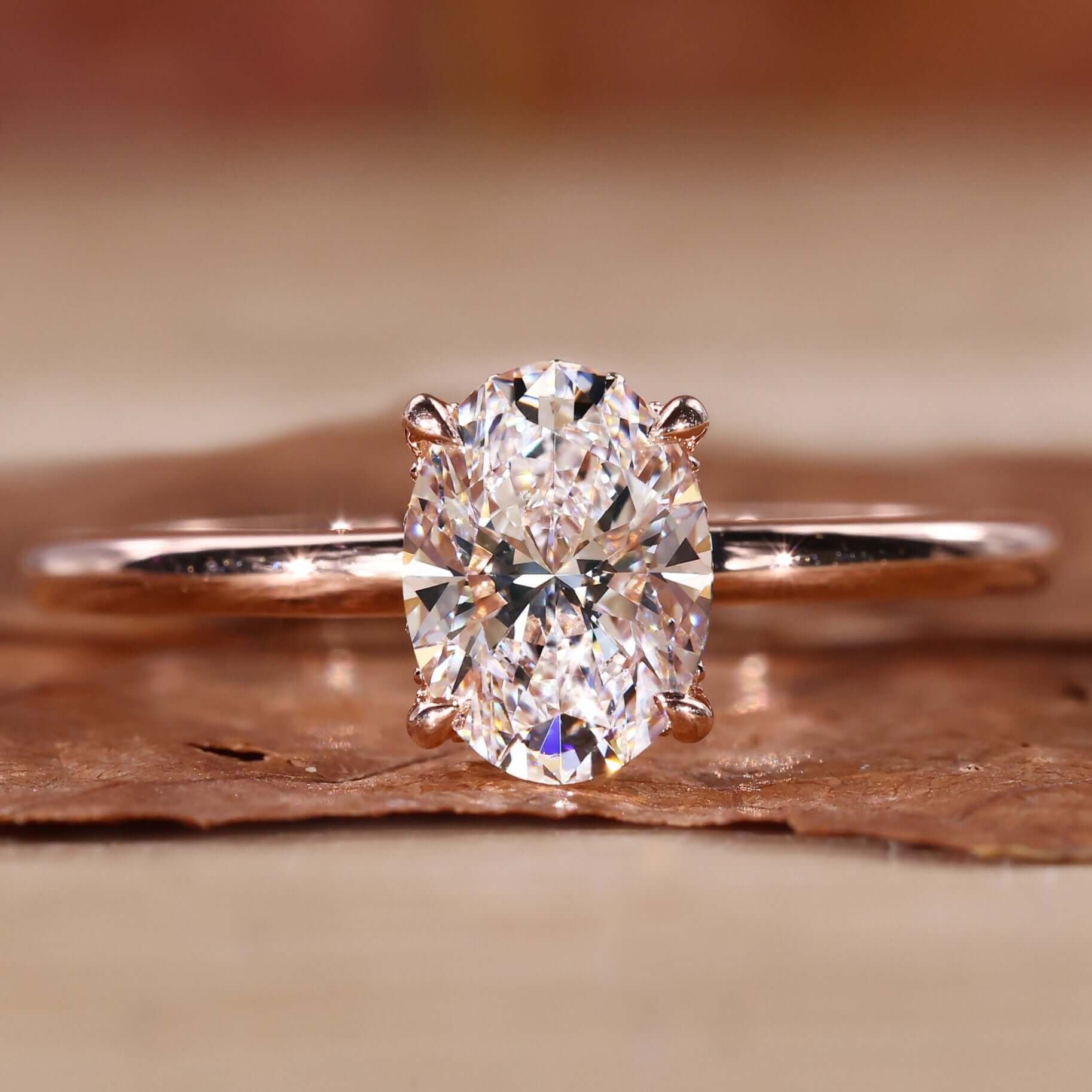 Bague solitaire ovale