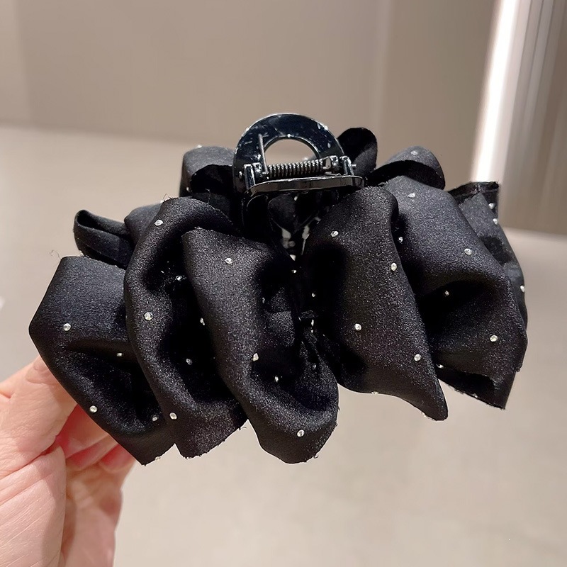 6 black satin polka-dot cloud hair clips
