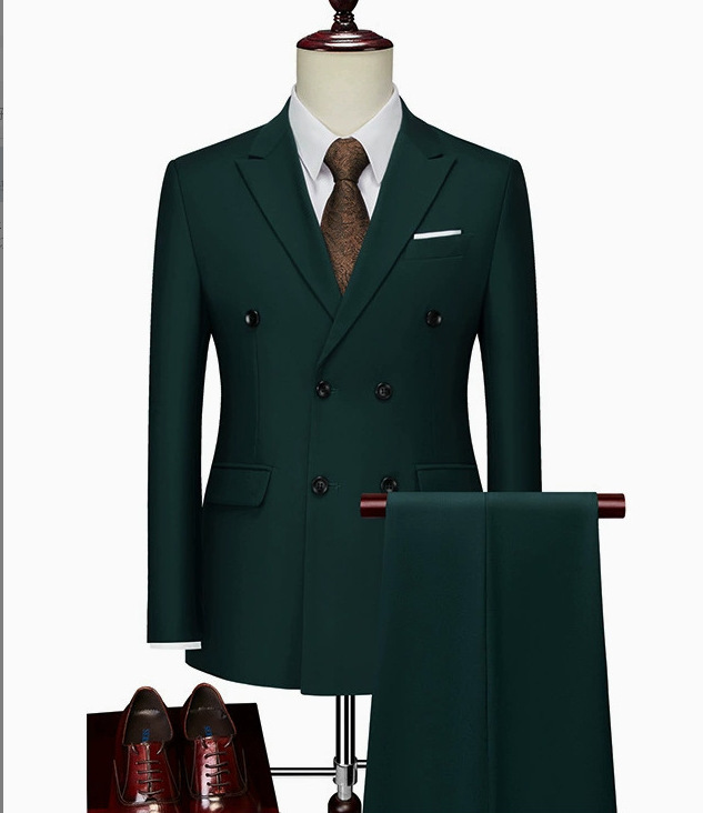 Verde oscuro