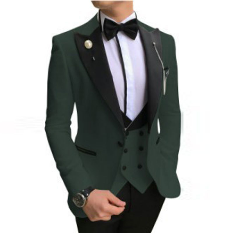 Negro verde oscuro