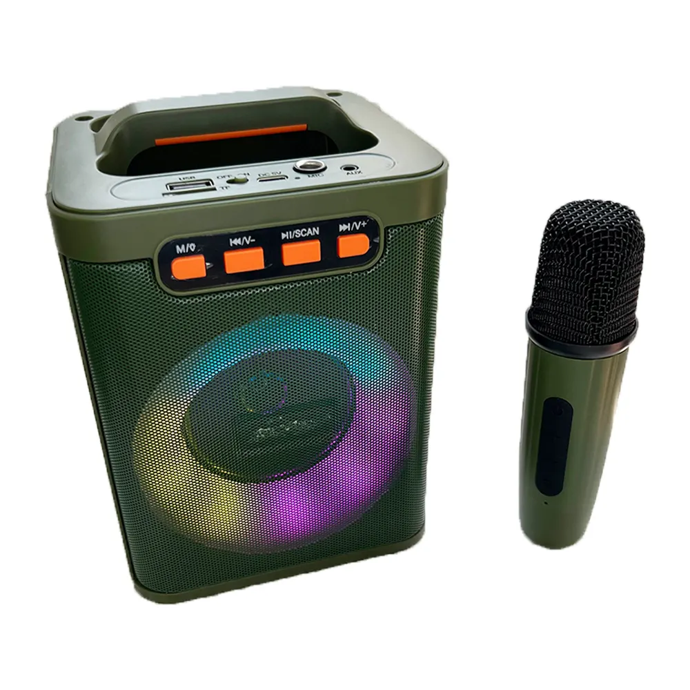 Altoparlante portatile con doppio microfono wireless cambia voce divertente promozione regalo altoparlante karaoke scheda USB 1500mAh speaker