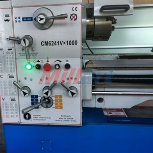 Variable Spindle Speed Manual <strong>Lathe</strong> <strong>Conventional</strong> Gap Bed Metal <strong>Lathe</strong> <strong>Machine</strong> Price CM6241V