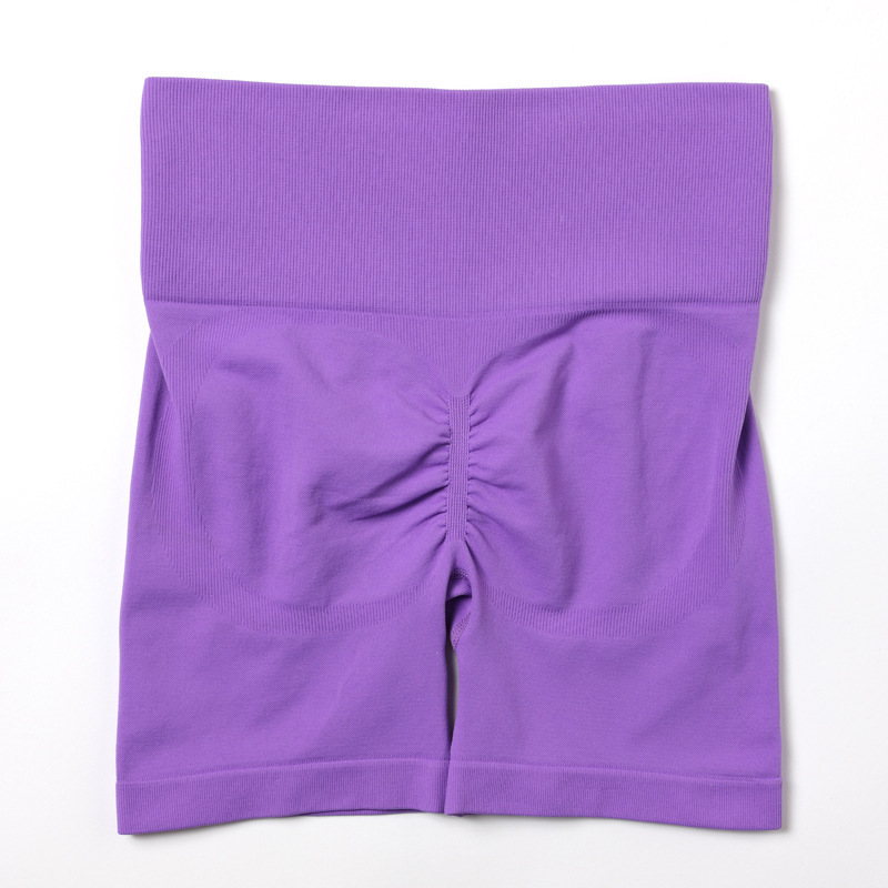 Pantalones cortos púrpura