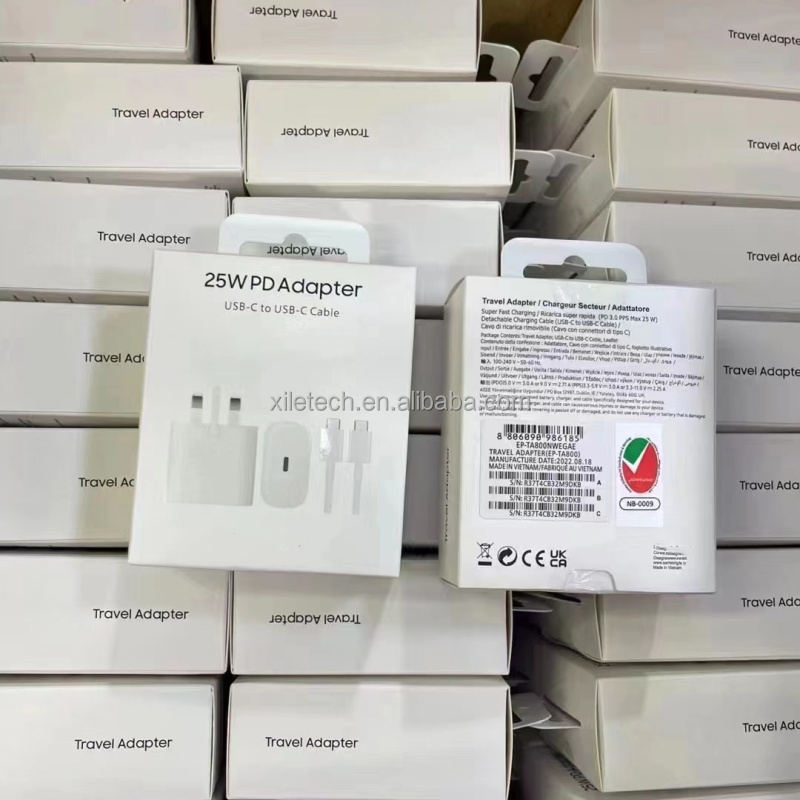 Cargador blanco + cable de 1m