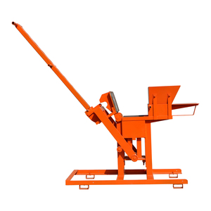 Máquina de fabricación de ladrillos de arcilla pequeña manual de buena calidad para material de construcción - Product Image 3