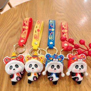 具有3D形状的爱国小熊猫钥匙扣由环保PVC材料制成，适用于钥匙挂件 - Product Image 2