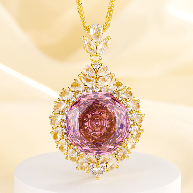 Pendentif rose séchée dorée avec chaîne Chopin
