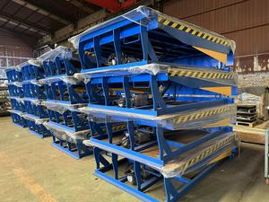 Hochwertige hydraulische Dock plattformen mit 10T Tragfähigkeit zum Laden von Docks Langlebige Material transport ausrüstung Erweiterte Sicherheit - Product Image 3