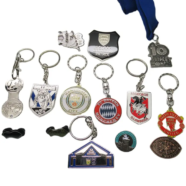 Porte-clés en émail souple avec lettre de nom de société, accessoire personnalisé, en métal, mignon, vente en gros, pièces