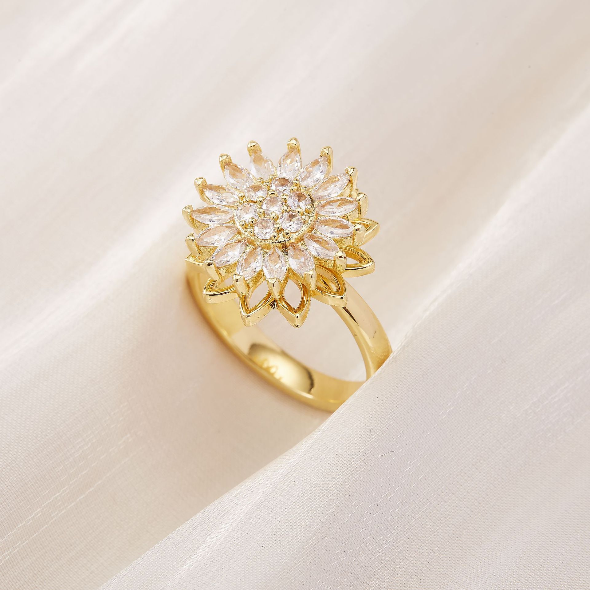 R087-1 Oro 1