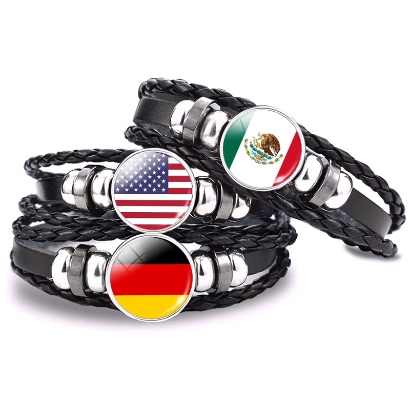 Pulseras de cuero con la bandera nacional