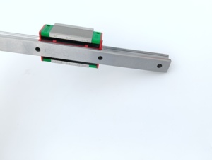 Guías lineales de acero en miniatura HIWIN, piezas CNC, deslizamiento HGH15CA HGH20CA HGH25CA, riel lineal, nuevo bloque de núcleo de motor de rodamiento PLC usado - Product Image 5