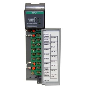 倉庫在庫140G G6C3-C20工場密封された全シリーズコントローラPLC入出力モジュール140G-G6C3-C20 - Product Image 4