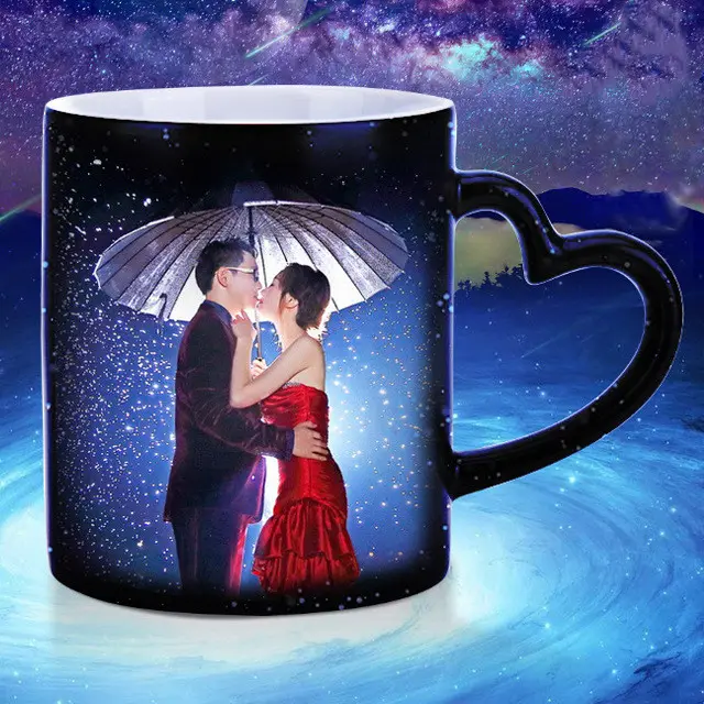Dia dos Namorados Presente Coração Handle Black Starry Sky Coffee Mug Personalizado Copos de cerâmica Impressão Cor Mudando Sublimação Caneca