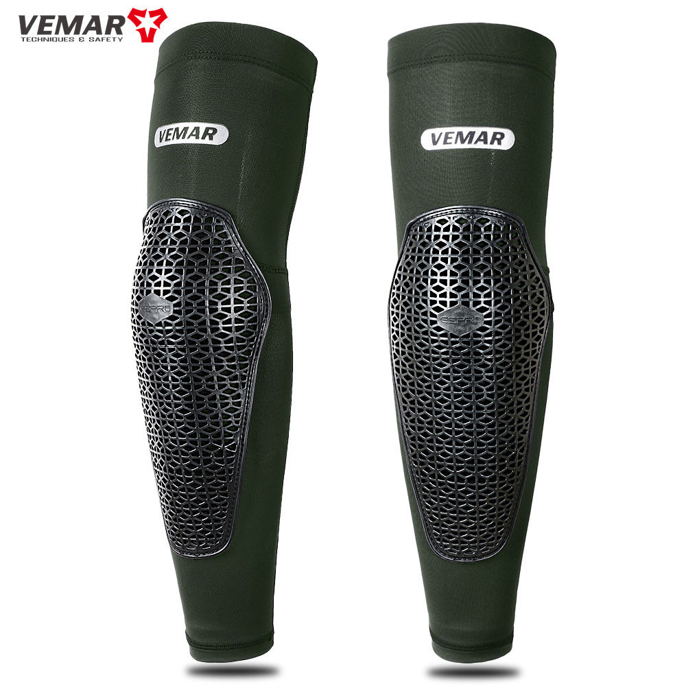 สนับศอกสีเขียว