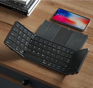 同時に接続された複数のデバイスをサポート急速充電コードレスキーボードスマートポータブルミニBluetoothワイヤレスキーボード - Product Image 3