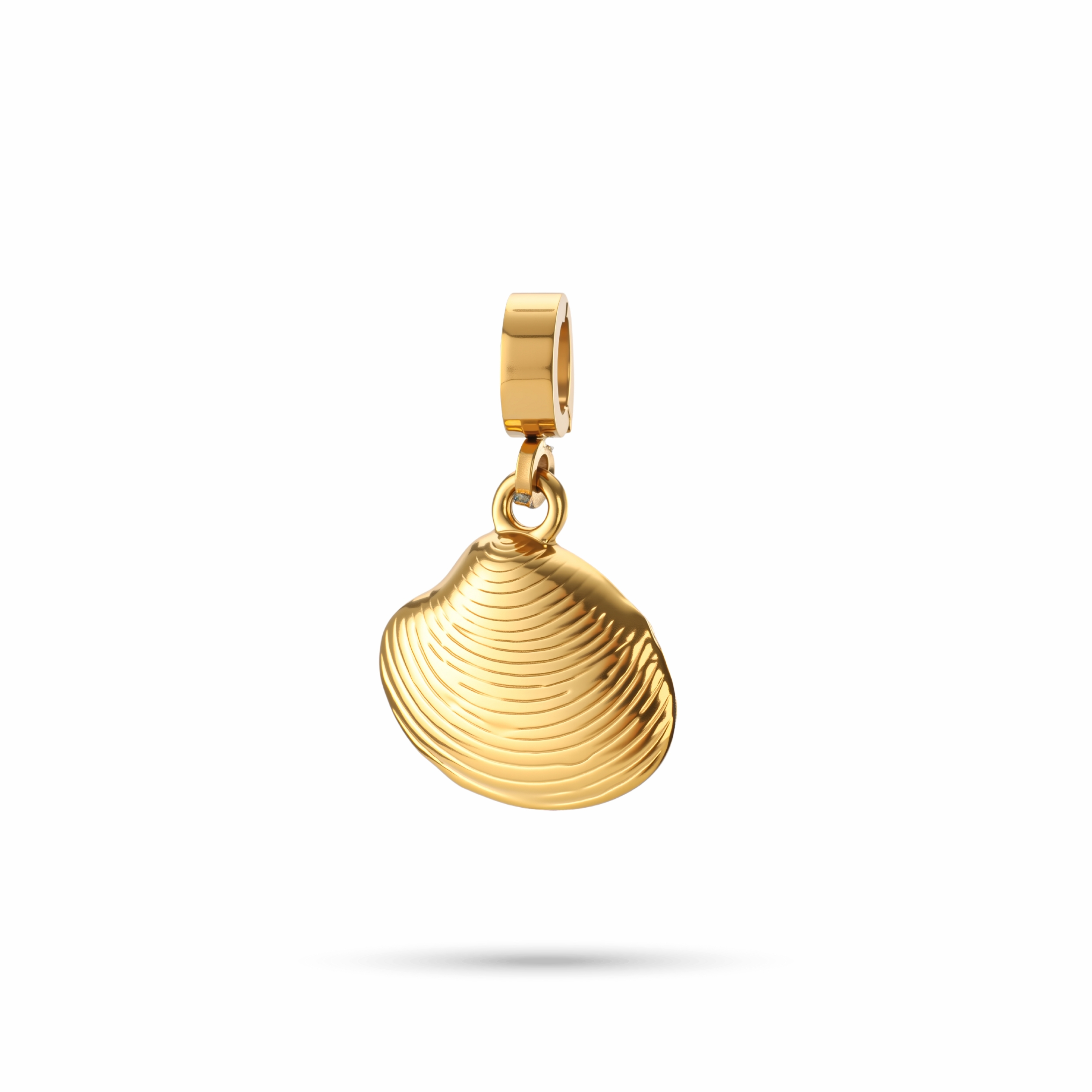 Amuleto de concha de oro