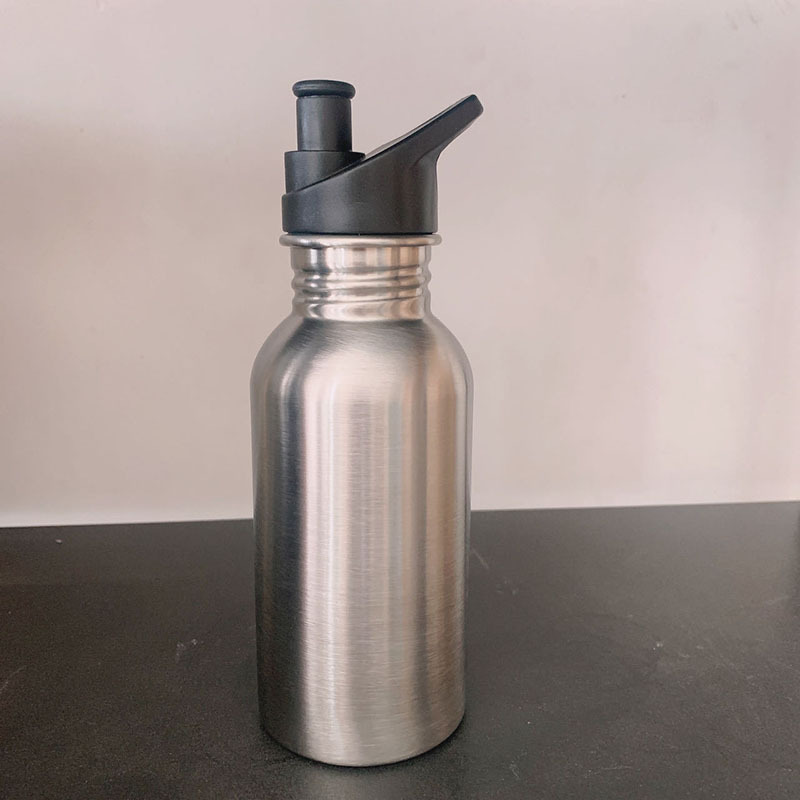 Bouteille d'eau en acier inoxydable avec couvercle en plastique