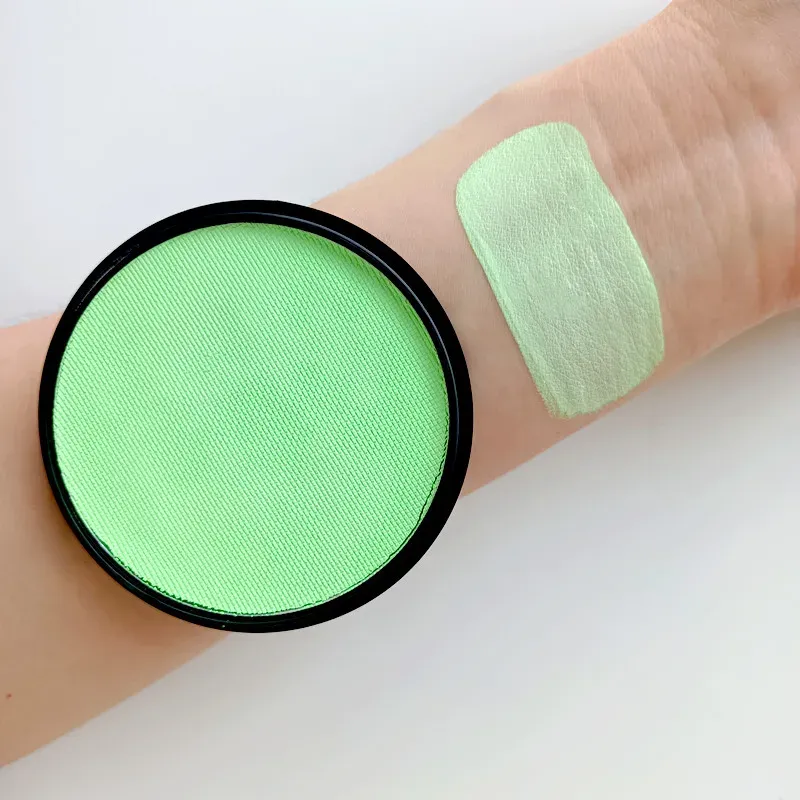Fluorescence light green
