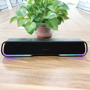 Стильный высококачественный RGB беспроводной синий зуб умный динамик Настольный длинный портативный сабвуфер мощный динамик Type - C порт - Product Image 4