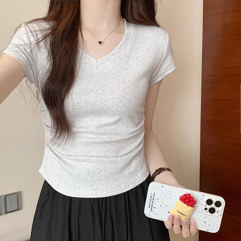 สีเทา
