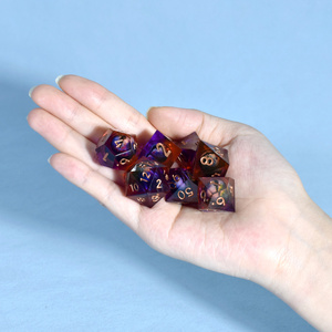 ชุดลูกเต๋า RPG ทรง polyhedral D & D ทำจากอะคริลิคขนาด16มม. ดีไซน์สองสีสำหรับเกมกระดานและการ์ดสำหรับเล่นดันเจี้ยนและมังกร - Product Image 4