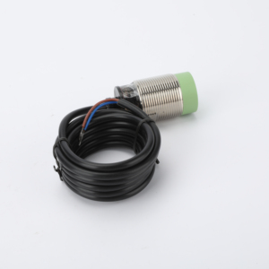 定制迷你PR18-8DC接近传感器防水水感应开关，带金属外壳 - Product Image 2