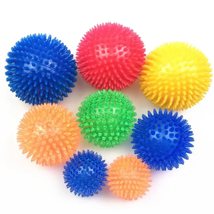TPR Pet Dog Ball Squeak Dog Toys For Golden Retriever Large Dogs Spiked Ball Super Elastic Sound Chew Tooth Cleaning Puppy Toy