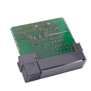 1746-IO8コンビネーション入力/出力モジュール4入力120VAC4リレー1746-IO8 - Product Image 1