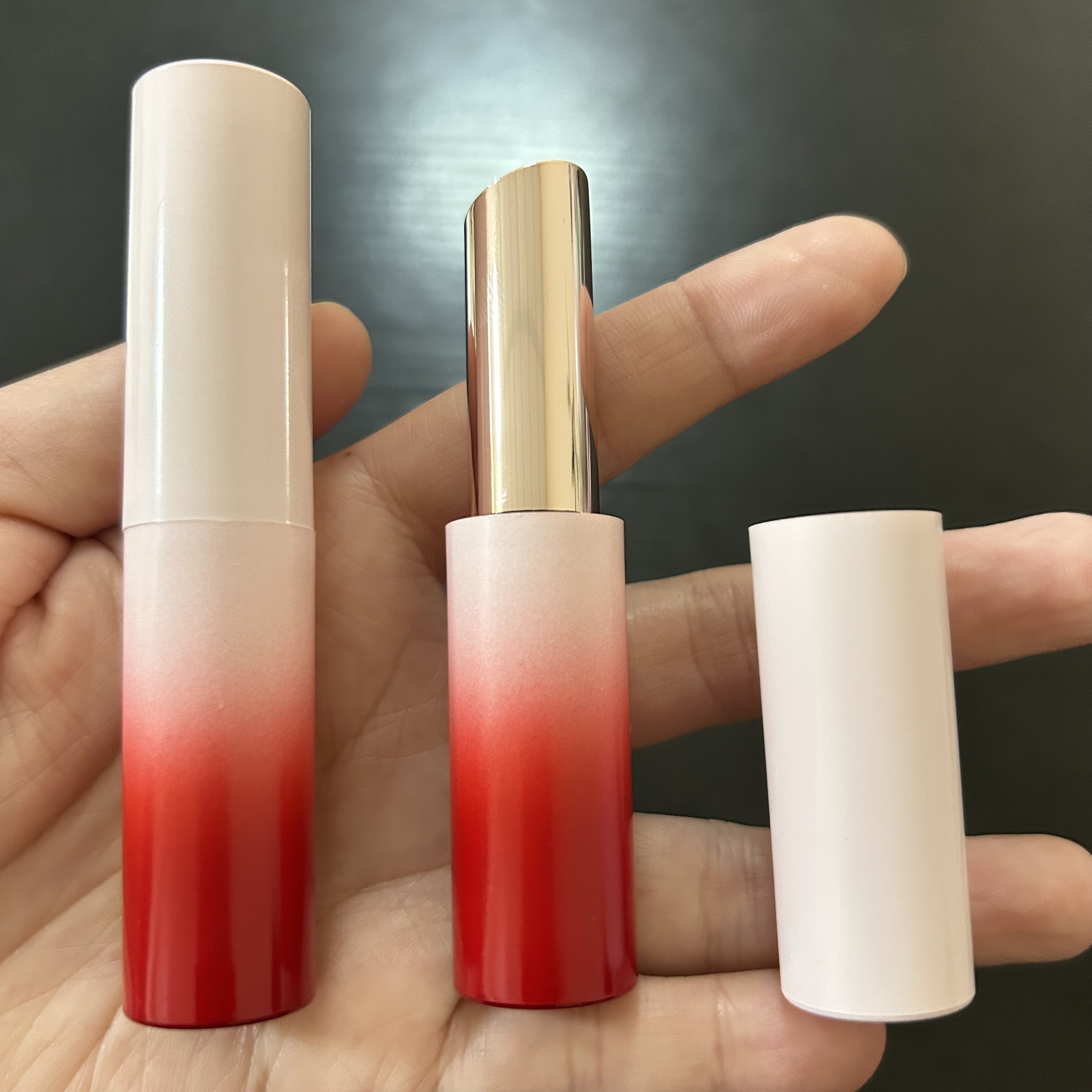 lipstick tube