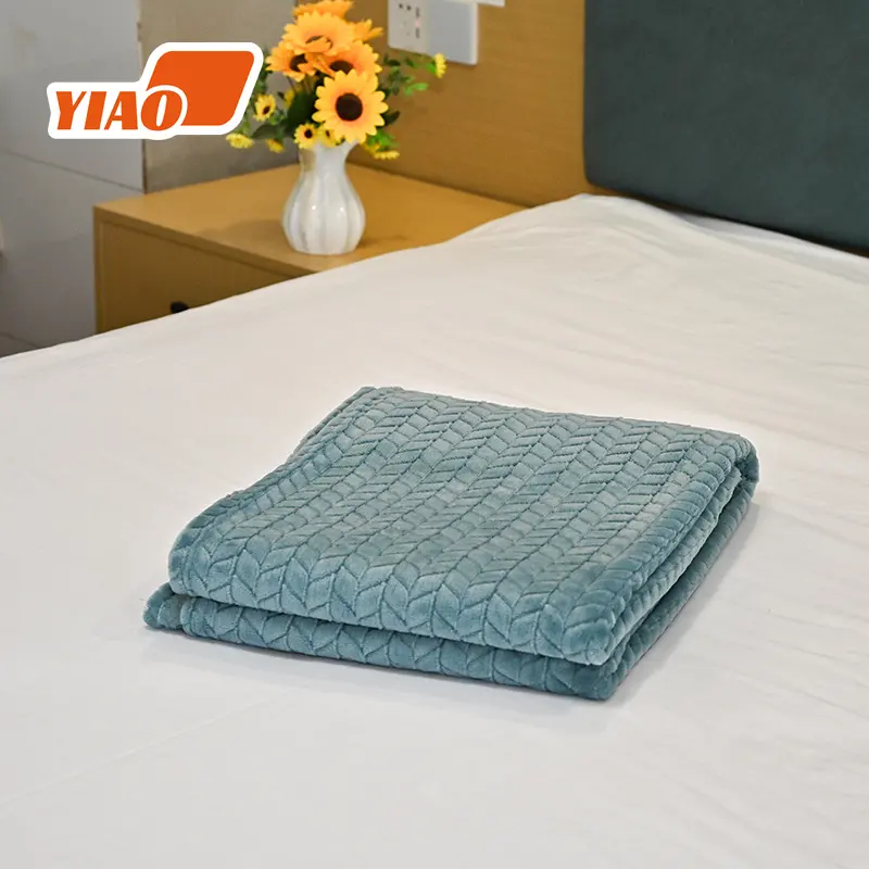Sıcak satış yumuşak sıcak tasarım mercan polar battaniye polyester pazen battaniye