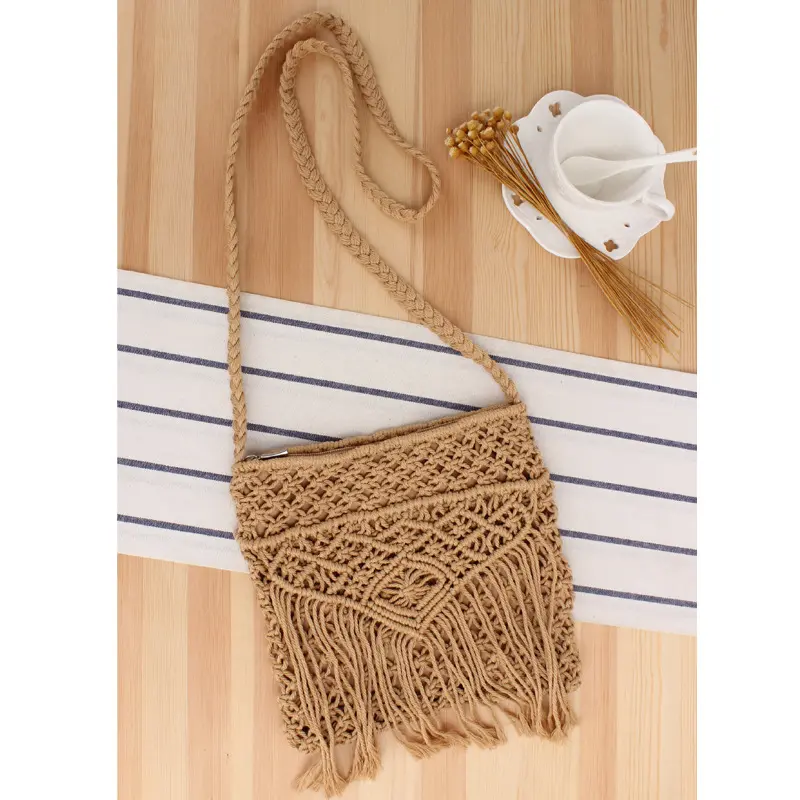 2023 New Arrival Algodão Corda Macramé Bolsas Cross-corpo Sacos de praia com Tassel