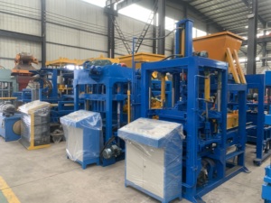 Macchina per blocchi di mattoni ad incastro con argilla di terra compressa completamente automatica per rendere ecologico il mattone - Product Image 2