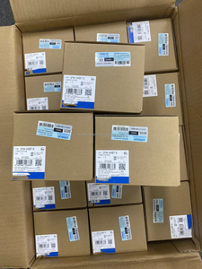 Brandneue CJ1W Eingabe einheit plc Programmier steuerung CJ1WID261 CJ1W-ID261 E3F2-DS10C4 E3Z-D87 E3FA-DP13 E3X-HD11 E3ZM-V66