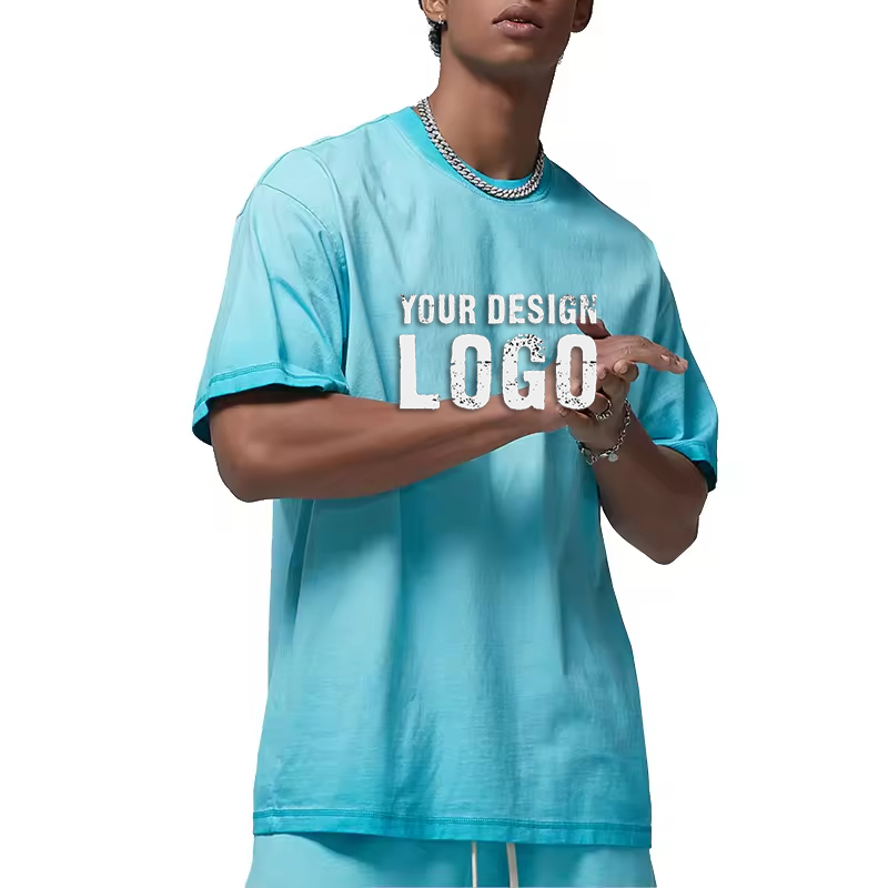 มีสีเขียวขุ่น