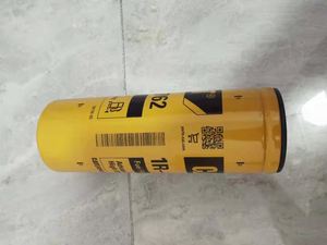 新製品Bf7753掘削機エンジン部品用大型ブルドーザー燃料フィルター1R-0762 1R0762 FF5624 P550625