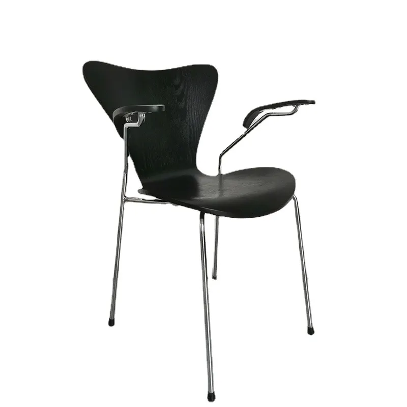 Poltrona compensada com metal perna cinza braço preto cadeira