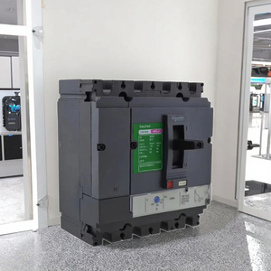 Disyuntores de caja moldeada Schneider CVS100F/160F/250F/400F/630F 3P Tipo fijo con caja de plástico - Product Image 4